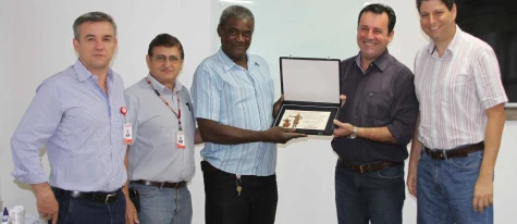 Homenagem ao Sr. Benedito Vicente pelos 38 anos de trabalho